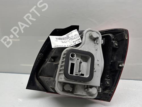 Used Left taillight Left taillight 32126089 32126089