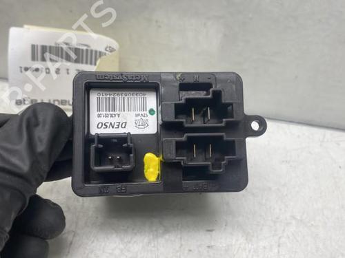 Heater resistor CITROËN C4 Picasso II | BP19991956M108 - Image 4