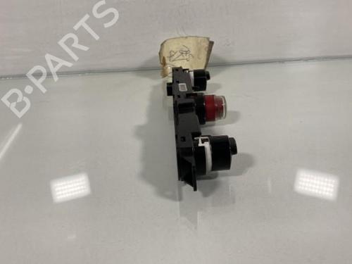 Used Warning switch Warning switch FIAT 500 (312_) 1.2 (312AXA1A) (69 hp) 20003958 20003958