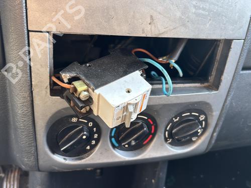 Front left lock CITROËN BERLINGO / BERLINGO FIRST Box Body/MPV (M_) 1.9 D 70 (MBWJZ, MCWJZ) | BP26212563C98 
