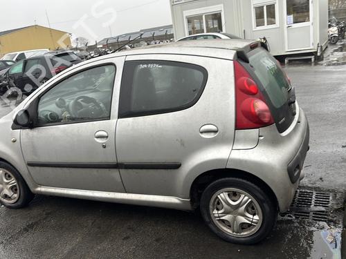 Front right window mechanism PEUGEOT 107 (PM_, PN_) 1.4 HDi | BP25446136C23 