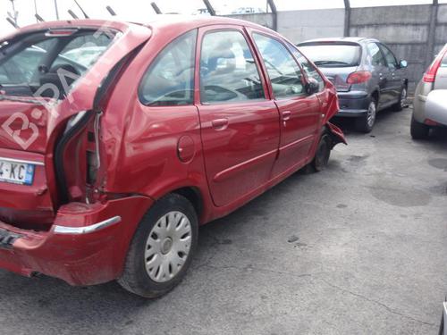 Left mirror CITROËN XSARA PICASSO (N68) 1.6 HDi | BP20015142C26 