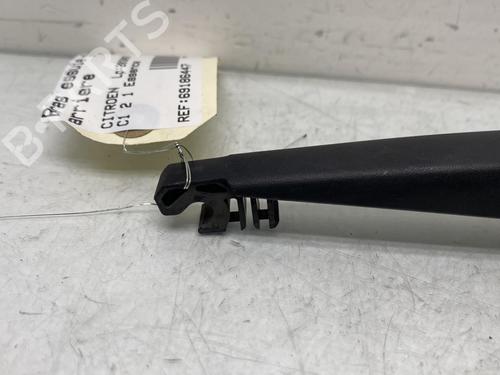 Used Rear windshield wiper arm Rear windshield wiper arm 19974420 19974420