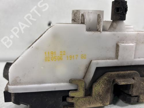 Front left lock RENAULT SCÉNIC II (JM0/1_) 1.5 dCi (JM1E, JM16) | BP29897339C98 