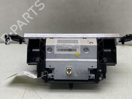 Used Display monitor Display monitor PEUGEOT 3008 II SUV (MC_, MR_, MJ_, M4_) 1.2 THP/ PureTech 130 (MRHNSM, MRHNSU, MRHNSJ, MRHNYW,... (131 hp) 23769594 23769594