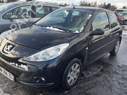 Brugte PEUGEOT 206+ (2L_, 2M_) 1.4 HDi eco 70 (68 hp) 4412893