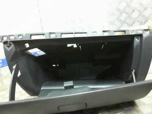 Used Glove box Glove box RENAULT CLIO III Hatchback Van (SB_, SR_) [2005-2026] 19986125 19986125
