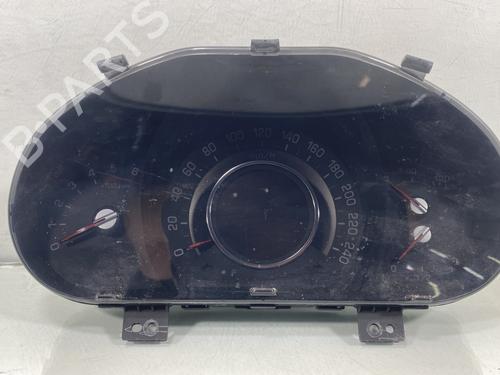 Used Instrument cluster KIA SPORTAGE III (SL) 1.7 CRDi (116 hp) 29711647