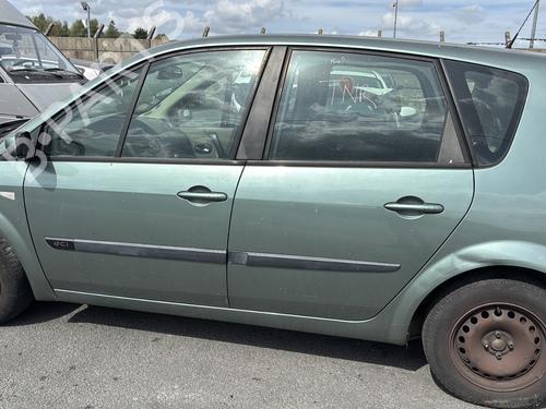 Left headlight RENAULT SCÉNIC II (JM0/1_) 1.5 dCi (JM1E, JM16) | BP31293438C28 