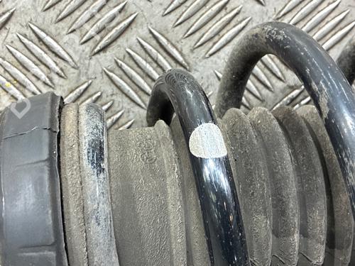 Used Right front shock absorber Right front shock absorber 36875855 36875855