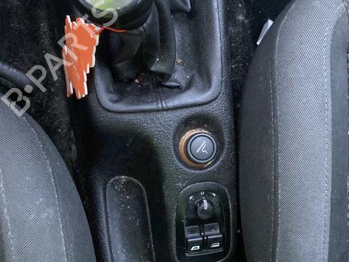 Front right lock PEUGEOT 206 Hatchback (2A/C) 1.4 HDi eco 70 | BP24961523C97 