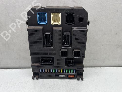 Used Fuse box PEUGEOT 1007 (KM_) 1.6 HDi (109 hp) 30082623