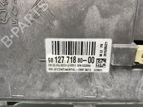 Used Display monitor Display monitor DS DS 5 (KF_) 2.0 BlueHDi 180 (180 hp) 31831440 31831440