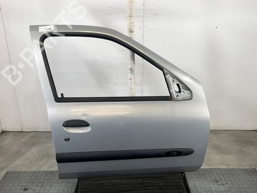 Used Right front door RENAULT CLIO II (BB_, CB_) 1.2 (BB0A, BB0F, BB10, BB1K, BB28, BB2D, BB2H, CB0A,... (58 hp) 27572797