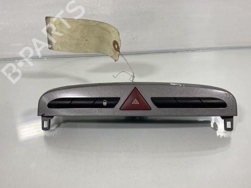 Used Warning switch Warning switch PEUGEOT 308 I (4A_, 4C_) 1.6 HDi (90 hp) 19987055 19987055