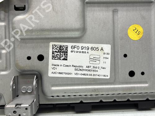 Radio Radio SEAT IBIZA V (KJ1, KJG) 1.6 TDI (95 hp) 36281341 36281341