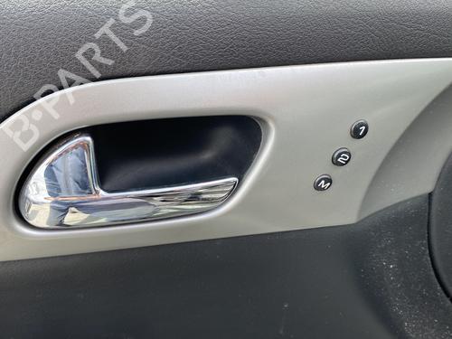 Left front window switch PEUGEOT 407 (6D_) 2.7 HDi (6DUHZJ, 6DUHZF) | BP27356268I27 - Image 19