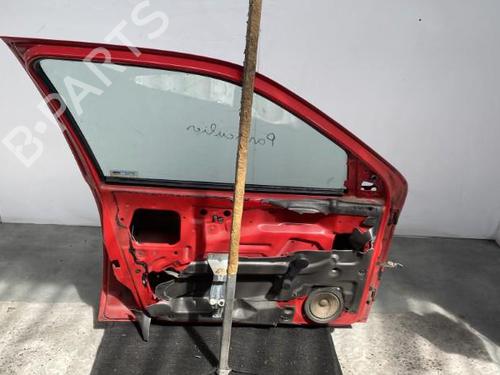 Used Left front door Left front door 21961654 21961654