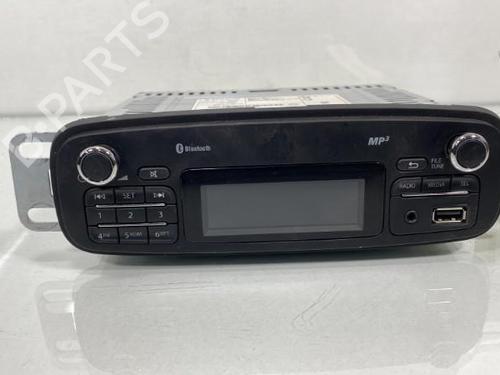 Used Radio RENAULT CLIO IV (BH_) 1.5 dCi 75 (75 hp) 19993684