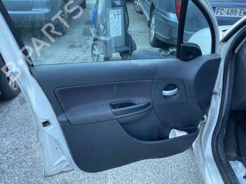 Fuse box CITROËN C3 I (FC_, FN_) 1.4 HDi | BP19987897E1 