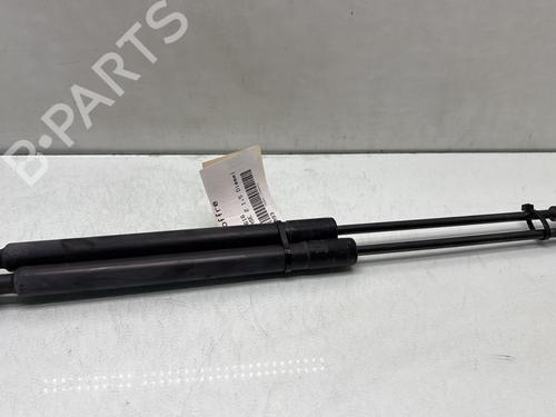 Used Tailgate lift support DACIA SANDERO II 1.5 Blue dCi 95 (B8JL) (95 hp) 29897571