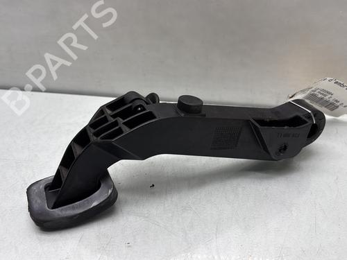 Used Clutch pedal Clutch pedal MERCEDES-BENZ A-CLASS (W169) A 180 CDI (169.007, 169.307) (109 hp) 29507497 29507497