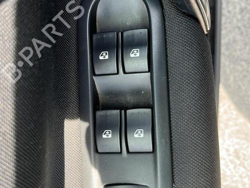 Left front door RENAULT SCÉNIC II (JM0/1_) 1.5 dCi (JM1F) | BP21958316C2 