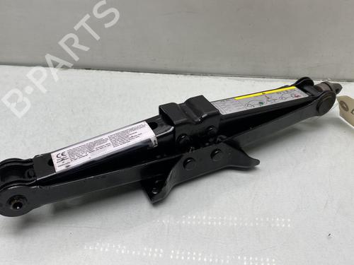 Otra AUDI A3 Sportback (8YA, 8YF) 35 TFSI Mild Hybrid (150 hp) 31628998