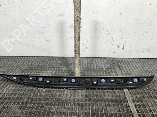 Dørliste Dørliste PEUGEOT 2008 I (CU_) 1.6 BlueHDi 120 (120 hp) 32250044 32250044