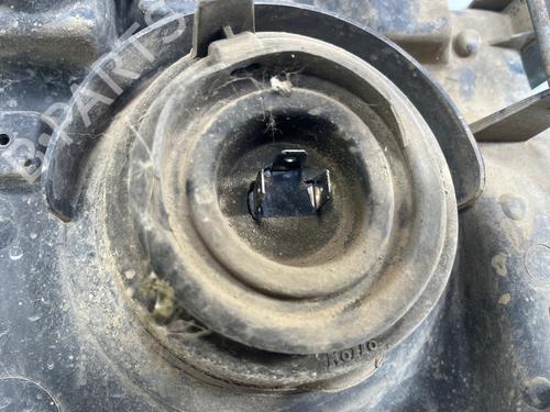 Phare gauche Phare gauche MITSUBISHI PAJERO II (V3_W, V2_W, V4_W, V5_W) 2.5 TD 4WD (V24W) (99 hp) 36162679 36162679