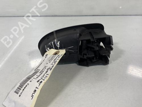 Used Front left interior door handle TOYOTA YARIS (_P9_) 1.3 VVT-i (SCP90_, SCP90R) (87 hp) 19956844
