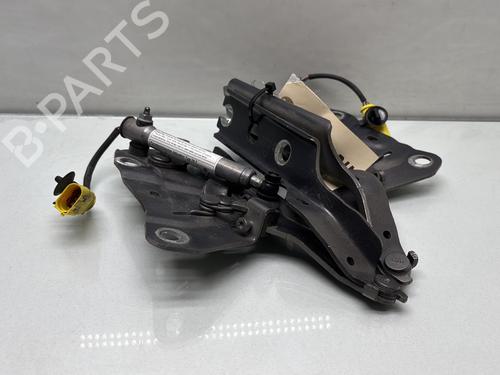 Used Hinge/Door check strap VW TOURAN (5T1) 1.2 TSI (110 hp) 29841445