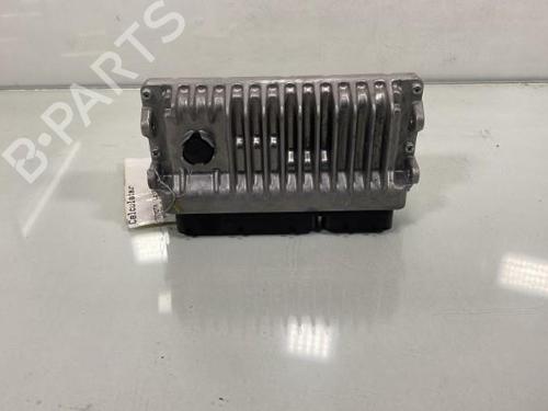 Used Engine control unit (ECU) TOYOTA YARIS (_P13_) 1.5 Hybrid (NHP130_, NHP130) (101 hp) 21196604