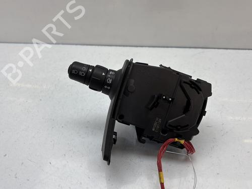 Used Switch RENAULT CLIO III Grandtour (KR0/1_) 1.5 dCi (KR0F) (86 hp) 32728827