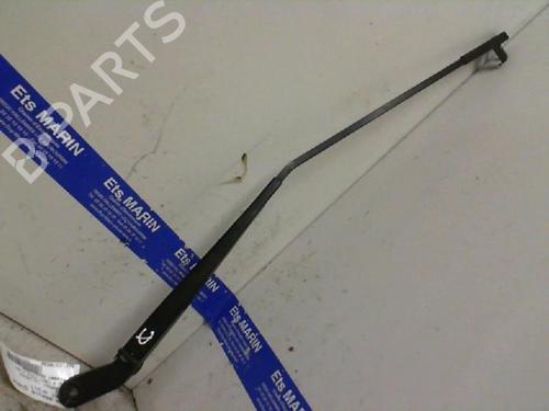 Used Front windshield wiper arm VW POLO (9N_, 9A_) [2001-2014]  21949672