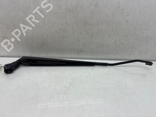 Used Front windshield wiper arm Front windshield wiper arm 37171506 37171506