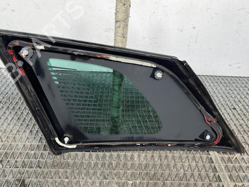 rear-right-quarter-glass-citroen-c3-aircross-ii-2r_-2c_-2017-28581553 main image