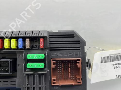 Used Fuse box Fuse box CITROËN C4 CACTUS 1.5 BlueHDi 100 (102 hp) 19966444 19966444