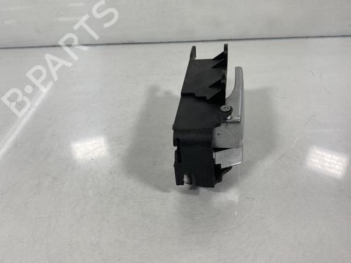 Used Front right interior door handle FORD KUGA I [2008-2012]  19979771