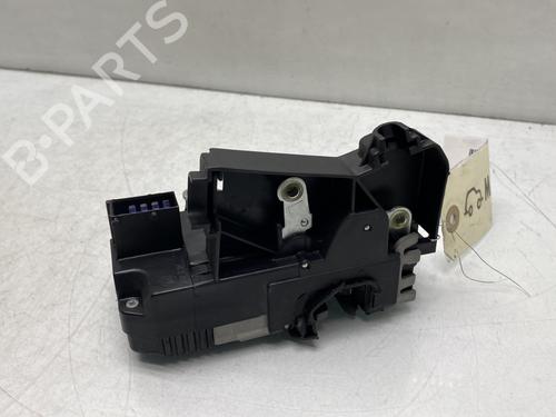 Front left lock RENAULT TRAFIC II Bus (JL) 2.0 dCi 115 (JL00, JL01, JL0H, JL0M, JL0U) | BP33659113C98 - Image 4