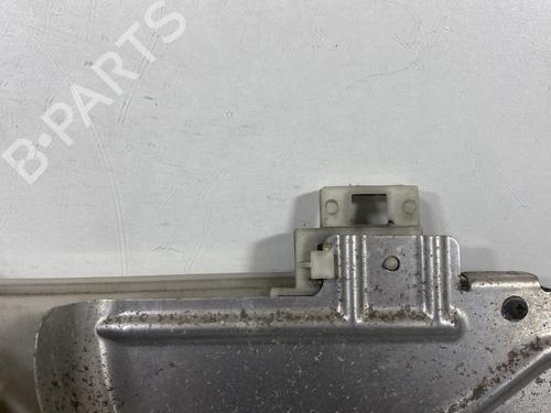 Used Radiator fan Radiator fan TOYOTA YARIS (_P9_) 1.0 VVT-i (KSP90_, KSP90R) (69 hp) 30907556 30907556