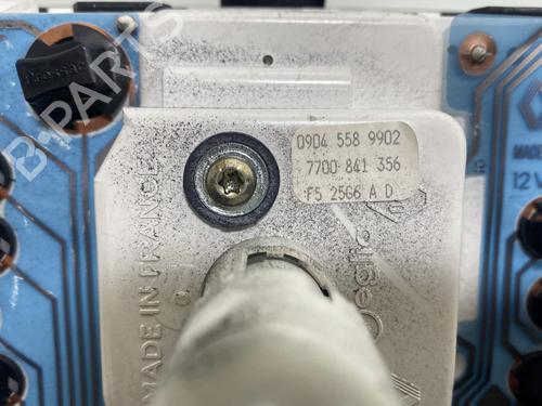 Instrumentenkombination RENAULT CLIO I (B/C57_, 5/357_) 1.2 (5/357Y, 5/357K) | BP30887624C47