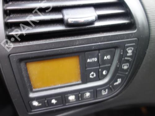 Right tailgate light CITROËN C4 Picasso I MPV (UD_) 1.6 HDi | BP30941088C80 