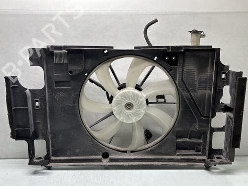 Used Radiator fan TOYOTA YARIS (_P13_) 1.5 Hybrid (NHP130_, NHP130) (101 hp) 28704770