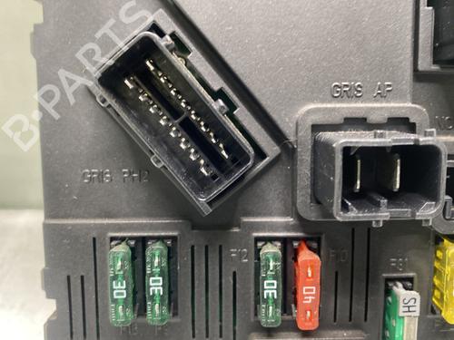 Fuse box PEUGEOT 206 Hatchback (2A/C) 1.1 i | BP30082628E1