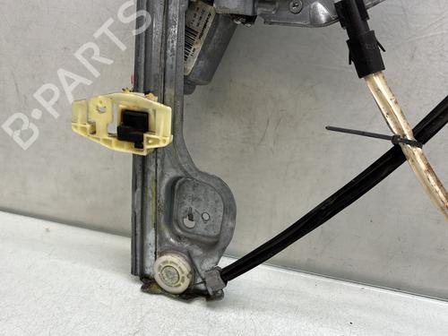 Front right window mechanism PEUGEOT 1007 (KM_) 1.4 HDi | BP33484191C23 - Image 9