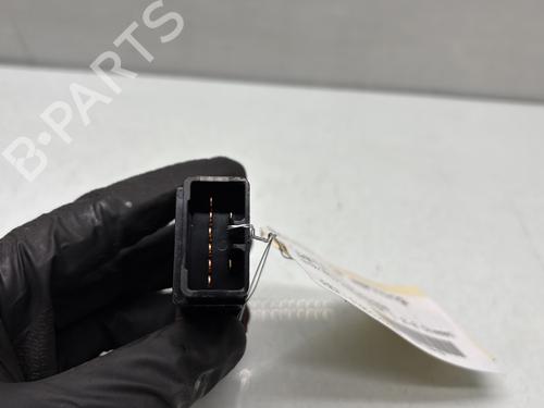 Used Warning switch Warning switch HYUNDAI SANTA FÉ II (CM) 2.2 CRDi GLS 4x4 (150 hp) 32230414 32230414