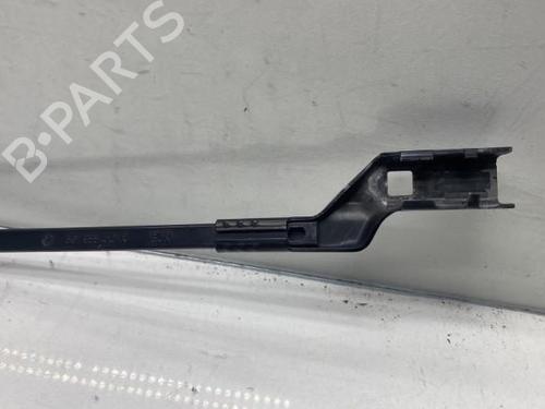 Used Front windshield wiper arm VW GOLF VII (5G1, BQ1, BE1, BE2) 1.4 TSI (122 hp) 19991945