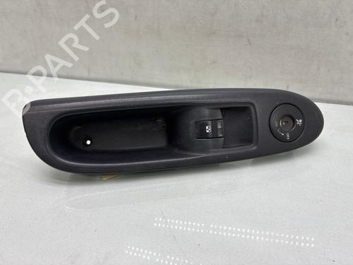 Used Right front window switch Right front window switch RENAULT CLIO II (BB_, CB_) 1.5 dCi (B/CB07) (65 hp) 34242669 34242669