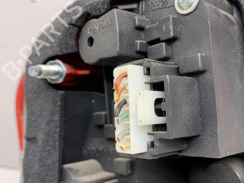 Used Right taillight Right taillight 19995628 19995628